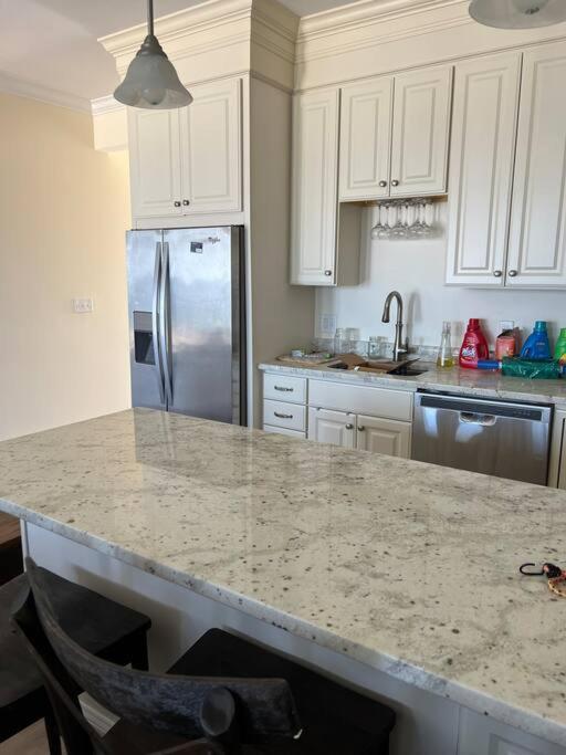 Hampton Beach Ocean Front Condo At The Surf Bagian luar foto